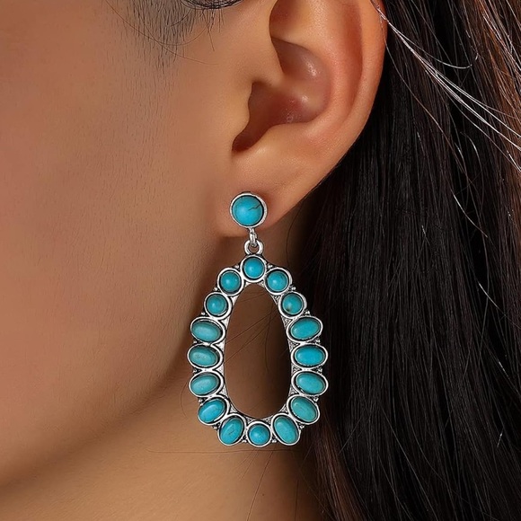 Turquoise Stone Oval Drop Earrings - Picture 3 of 8